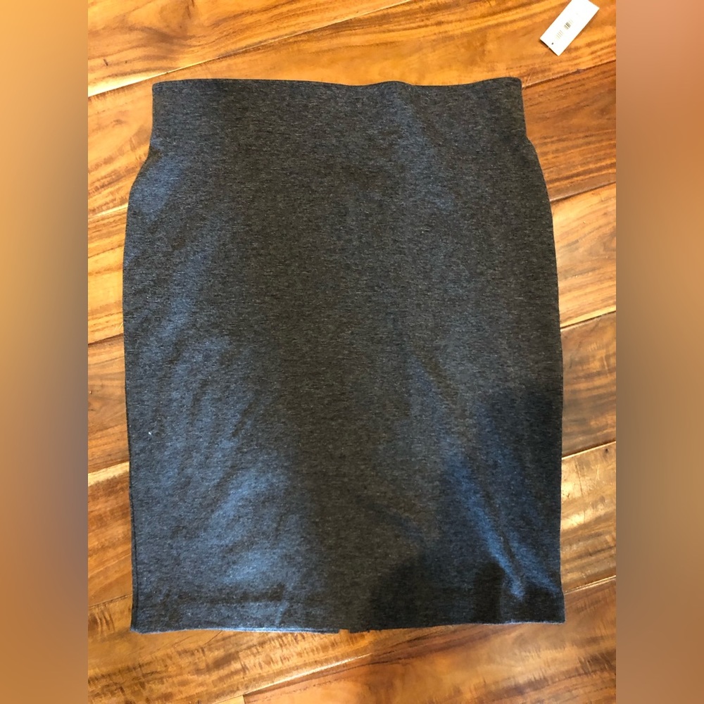NWT Stretchy Old Navy Pencil Skirt